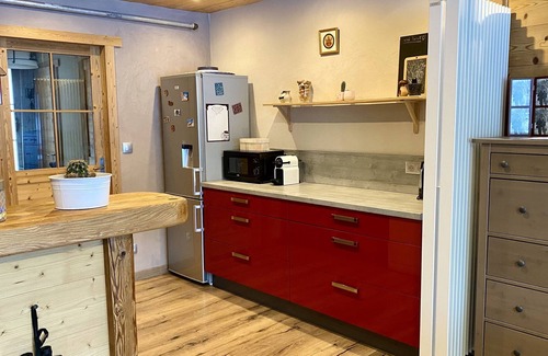 Premanon Apartment | At the foot of the slopes balcony with view and wood-burning stove