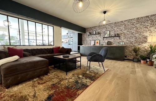 Le Puy-en-Velay Apartment | Atelier Louis & Cie - Appartement classé 4 étoiles - 5 à 6 pers