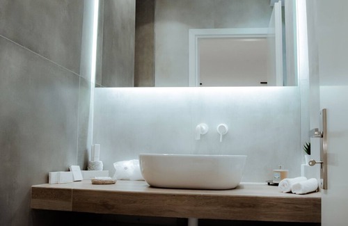 Plaka Hotel | Athens Muses Suites