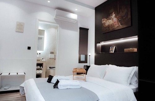 Plaka Hotel | Athens Muses Suites