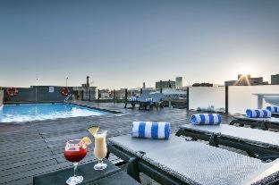 Diagonal Mar i el Front Maritim del Poblenou Hotel | Attica 21 Barcelona Mar