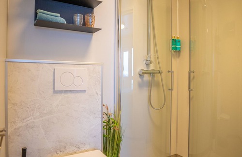 Dyry Hotel | Attme Have