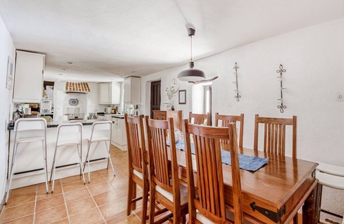 Montefrio Villa | Attractive Villa in Montefrio with Private Pool