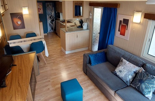 Mejannes-le-Clap House | Atypical country cottage-style mobile home, quiet and bucolic