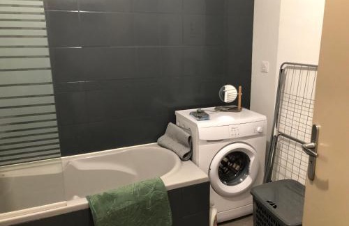 Marnay Apartment | Au passage