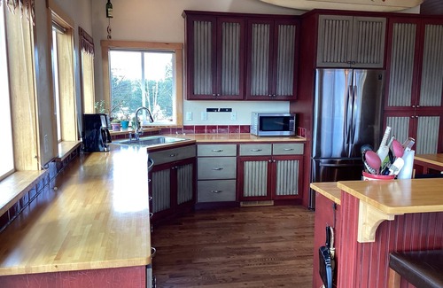 Bigfork House | August Availability! Large Bigfork home with mountain Views.
