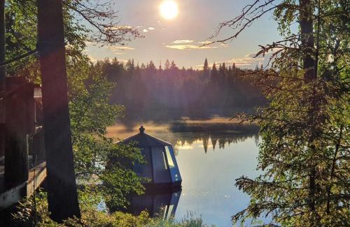 Kivipera Boat Rental | AuroraHut, Overwater Hut