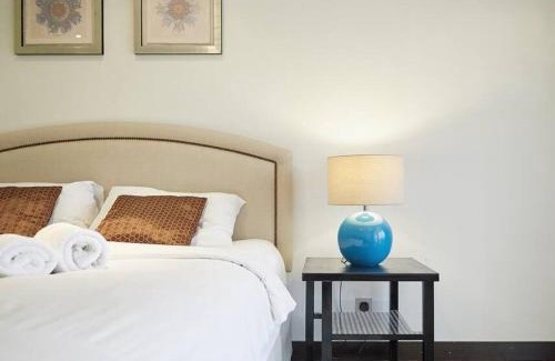 Palm Jumeirah Apartment | Authentic 2 bdr in Anantara Resort Palm Jumeirah