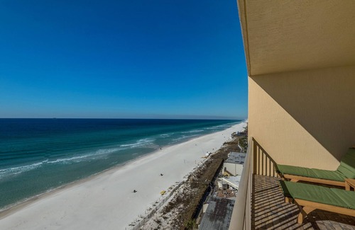 Thomas Drive Condo | Available December 2025 - Inquire for Price Per Week or Month