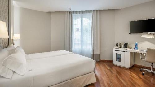 Trafalgar Hotel | Avani Alonso Martinez