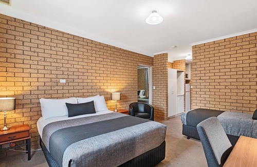 Benalla West Hotel | Avondel Motor Inn, Benalla