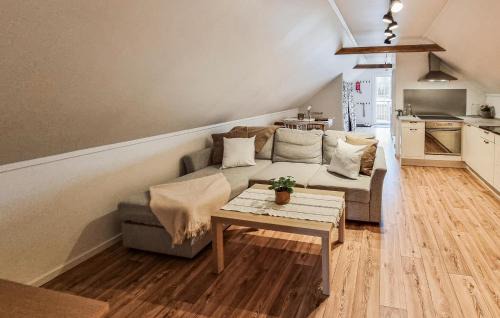 Ljungskile Apartment | Awesome Apartment In Ljungskile