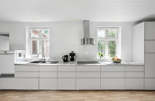 Bog By House | Awesome home in Bogø By with kitchen