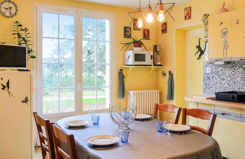 Surville House | Awesome home in Surville with WiFi