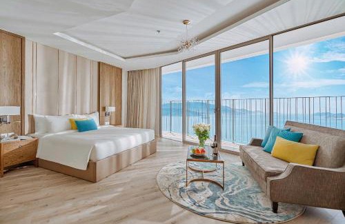 Tran Phu Beach House | Azura Bay Stay Panorama Nha Trang