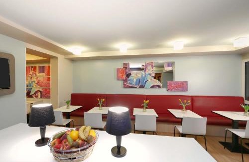 Lowenbruch Hotel | B&B Hotel Berlin Genshagen-Süd