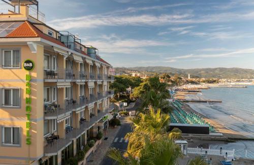 Diano Marina Hotel | B&B HOTEL Diano Marina Palace