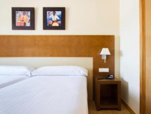 Viana Hotel | B&B HOTEL Logroño Las Cañas