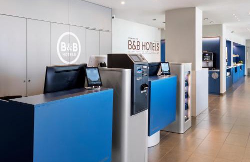 Rejas Hotel | B&B HOTEL Madrid Aeropuerto T1 T2 T3