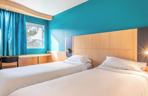 Saint-Menet Hotel | B&B HOTEL Marseille La Valentine Porte d'Aubagne
