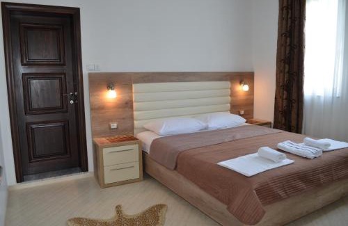 Gjerana Bed & Breakfast | B&B Lovac
