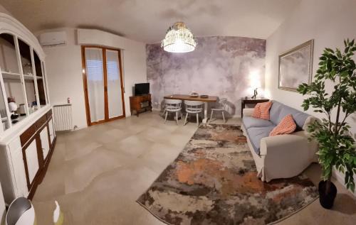 Roccabianca House | B&B Via Guareschi
