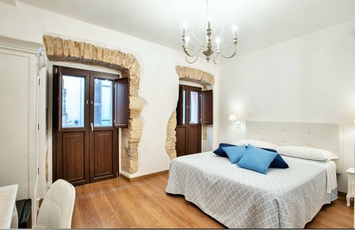 Marina District Bed & Breakfast | Baco B&B