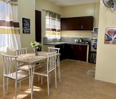 Bacolod Villa | Bacolod Bungalow House - Max 6 Pax