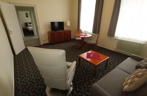 Staatsbad Brueckenau Hotel | Badhotel Bad Brückenau