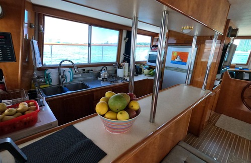 Nassau Boat Rental | Bahamas Family Catamaran Exumas adventure - all inclusive.