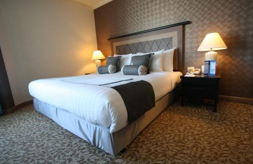 Thanon Phaya Thai Hotel | Baiyoke Sky Hotel