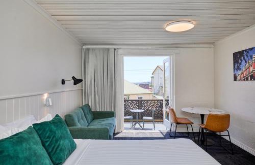 Launceston CBD Hotel | Balmoral On York
