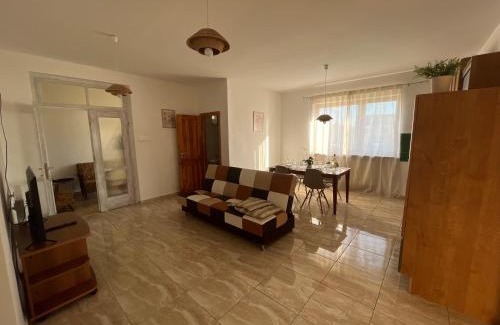Dunajska Streda Apartment | BALU CITY APARTMeNT
