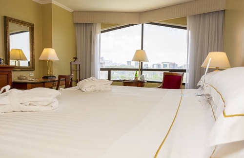 Zona 9 Hotel | Barceló Guatemala City