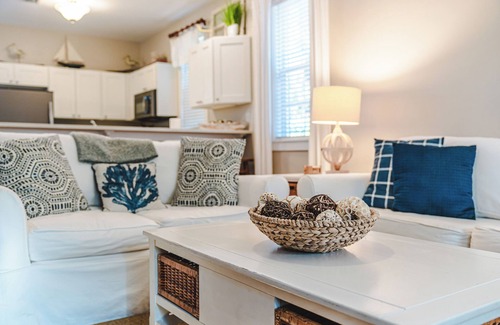 Port St. Joe Cottage | Barefoot Getaway is your perfect poolside paradise!n