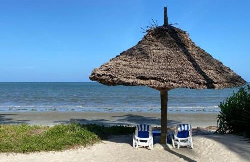 Pangani Resort | Barry's Beach Resort