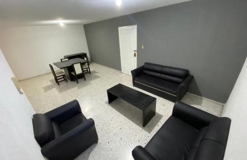 Leon Apartment | BaW Mateos 809P