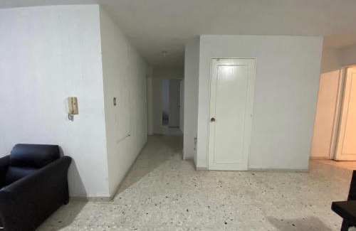 Leon Apartment | BaW Mateos 809P