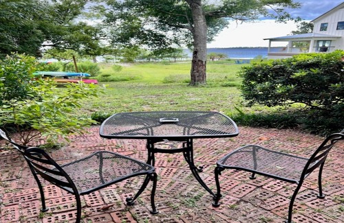 Bay VIew Addition House | Bay Front Home W/Private Bch in Historic Neighborhood. Family/Dog Friendly