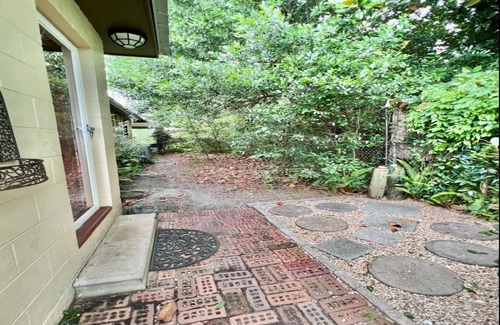 Bay VIew Addition House | Bay Front Home W/Private Bch in Historic Neighborhood. Family/Dog Friendly