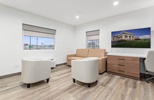 Beaumont Hotel | Baymont by Wyndham Beaumont