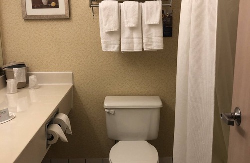 Coon Rapids Hotel | Baymont by Wyndham Coon Rapids