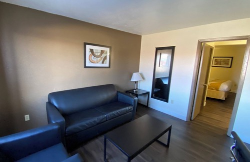 Amistad National Recreational Area Hotel | Baymont by Wyndham Del Rio