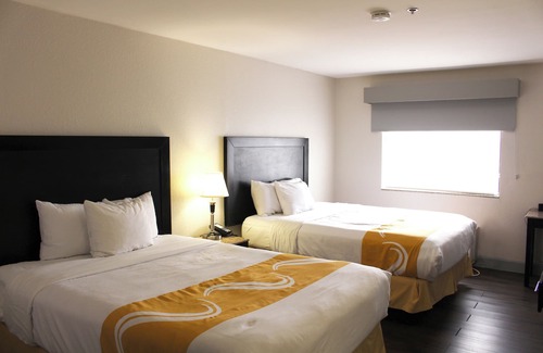 Amistad National Recreational Area Hotel | Baymont by Wyndham Del Rio