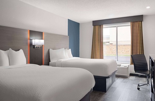 Indianapolis Hotel | Baymont by Wyndham Indianapolis East
