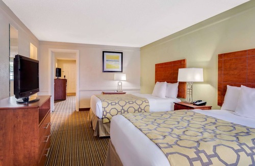 Doctors Inlet Hotel | Baymont by Wyndham Jacksonville Orange Park