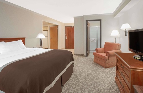 Jackson Hotel | Baymont by Wyndham Jackson