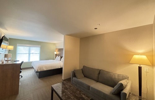 Lake Park Hotel | Baymont by Wyndham Lake Park Valdosta I-75