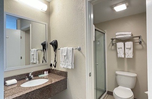 Lake Park Hotel | Baymont by Wyndham Lake Park Valdosta I-75