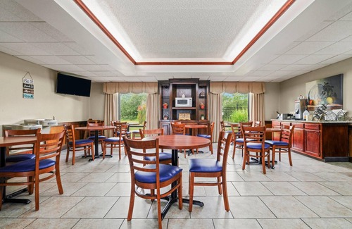 Madisonville Hotel | Baymont by Wyndham Madisonville